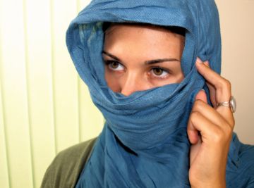 Joanna Francis : Wahai Muslimah, Aku Iri Terhadap Kalian