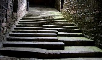 old-stairs-in-assisi-285045-m iPhone
