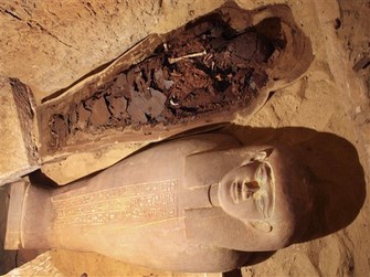 65145 sebuah mumi  2 600 tahun Copy