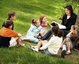 mengajar Alkitab pada anak Copy
