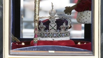 Menguak Tempat Rahasia Kerajaan Inggris Menyimpan Perhiasan