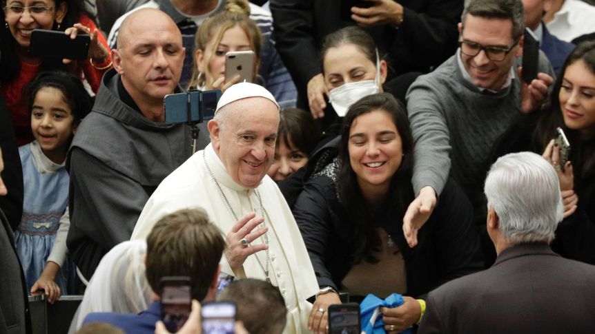 Paus Fransiskus Lakukan Kunjungan Bersejarah Perdana ke Irak
